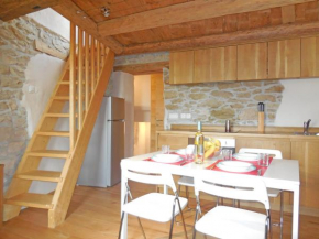  Stone House Apartments  Бртонилья